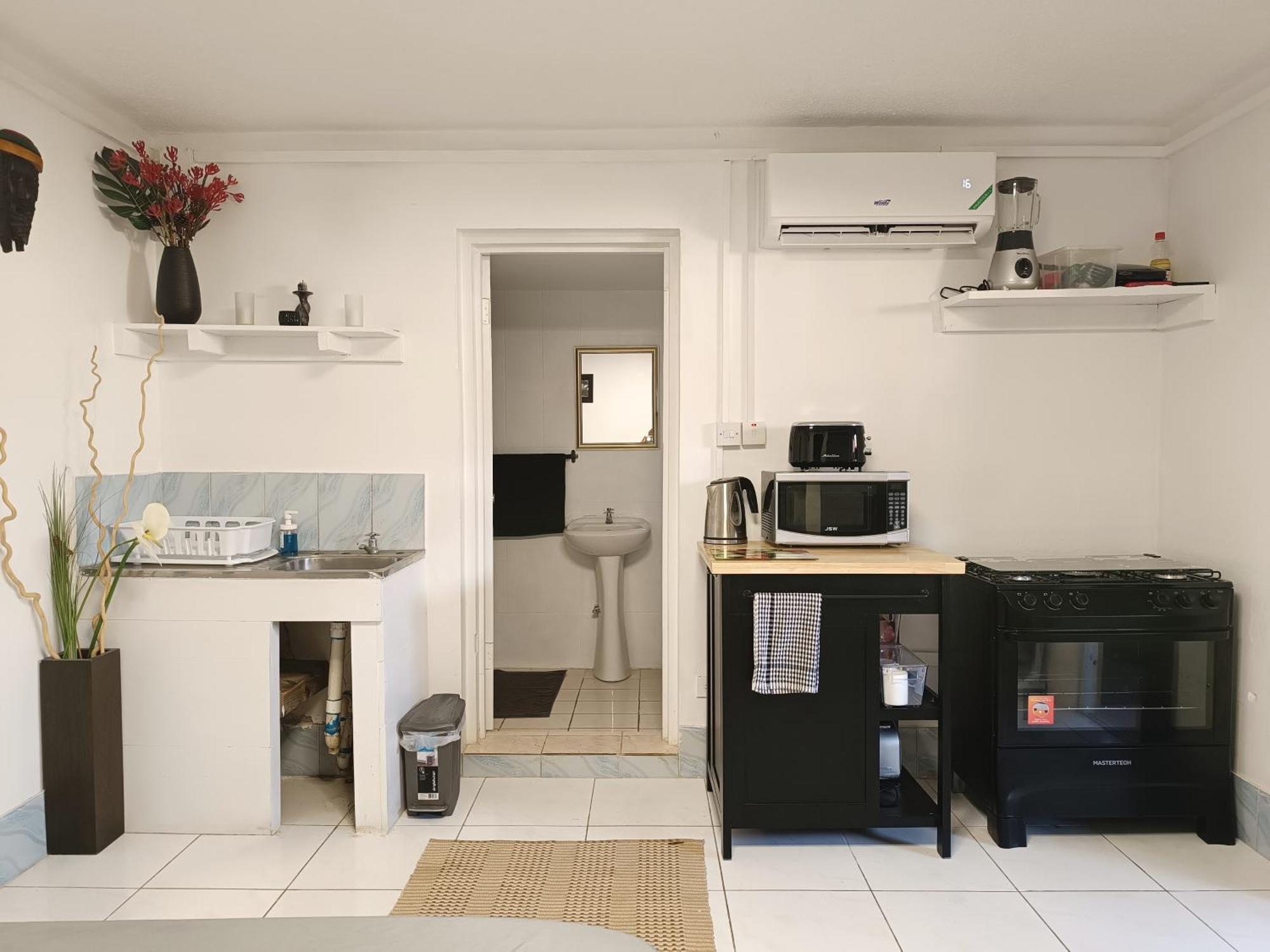 Montego Bay Garden Studio ภายนอก รูปภาพ